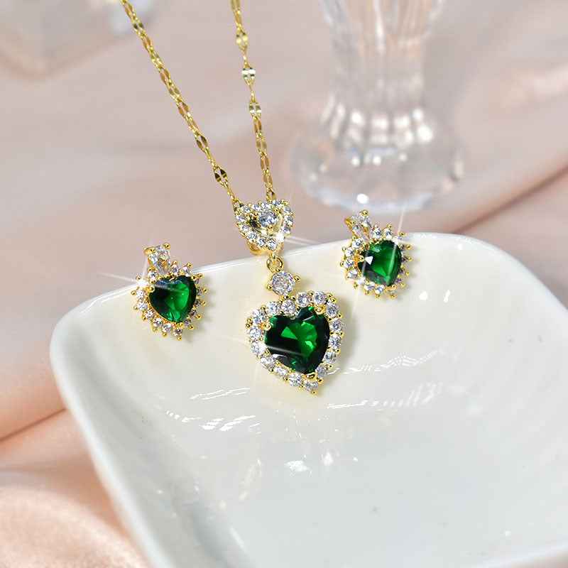 Simple Elegant Necklace Beccarite Inlaid Titanium Steel Clavicle Chain - ETAclothes.store